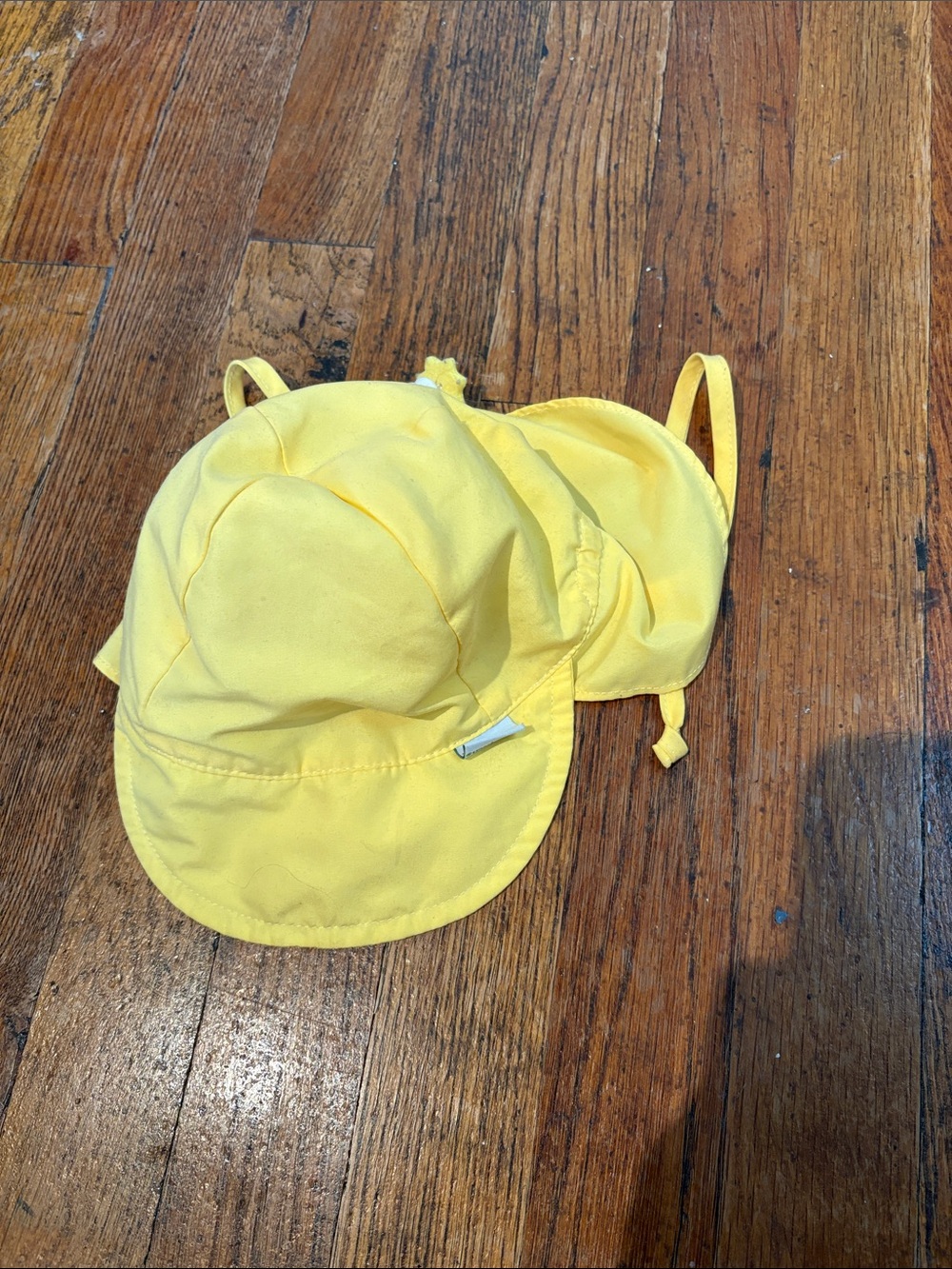 Kids' Yellow Sun Hat with Chin Ties